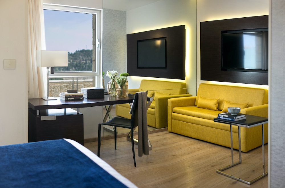 Deluxe Superior Room